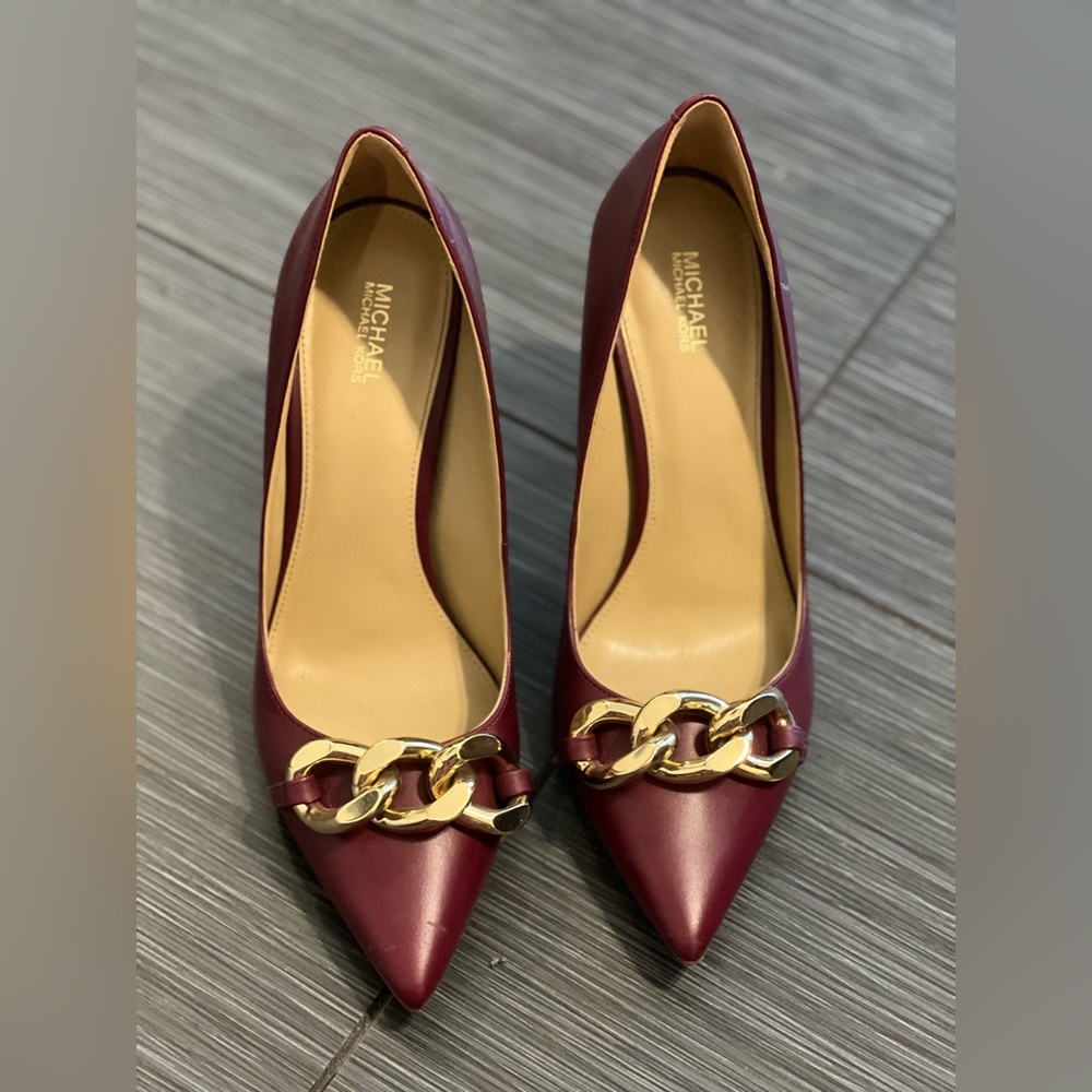 Michael Kors size 10 heels